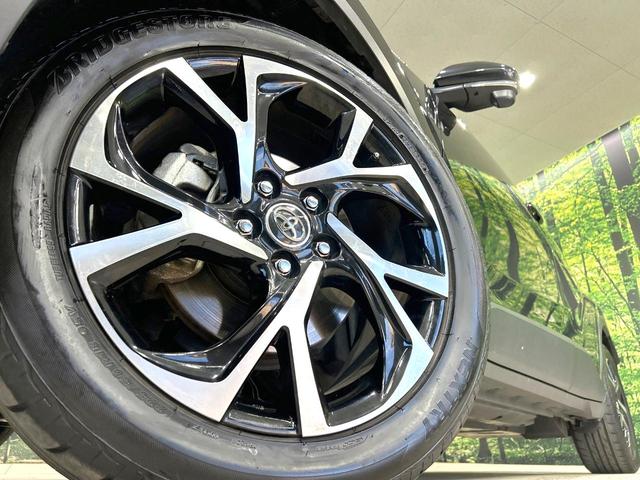 Ｃ－ＨＲ Ｇ　禁煙車　純正ナビ　衝突軽減装置　レーダークルーズ　バックカメラ　シートヒーター　スマートキー　ＥＴＣ　ドラレコ　ＬＥＤヘッド　ハーフレザー　オートライト　オートエアコン　オートマチックハイビーム（70枚目）