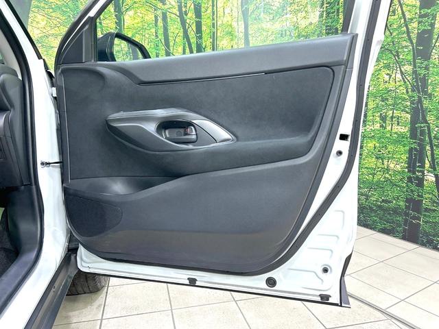 ヤリスクロス G 純正SDナビ バックカメラ 衝突軽減システム レーダークルーズ 禁煙車 ドラレコ コーナーセンサー スマートキー ETC2.0 フルセグ オートハイビーム 車線逸脱警報 オートライト オートエアコン(37枚目)