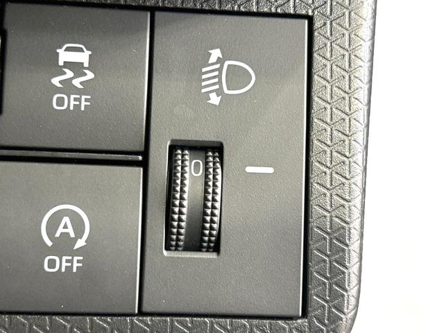 タント L 4WD 純正SDナビ 衝突被害軽減システム 禁煙車 コーナーセンサー スマートキー LEDヘッド Bluetooth シートヒーター オートハイビーム 車線逸脱警報 オートライト オートエアコン(47枚目)