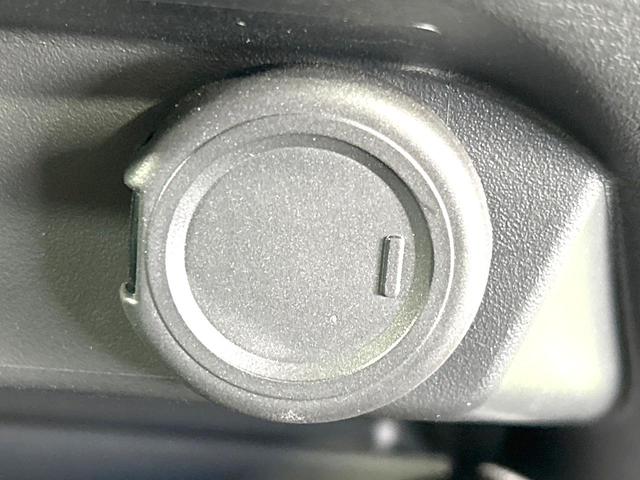 オーラ G 純正9型ナビ 全周囲カメラ BOSEサウンド 衝突被害軽減システム レーダークルーズ 禁煙車 ハーフレザーシート ドラレコ コーナーセンサー スマートキー LEDヘッド ETC2.0 オートライト(70枚目)