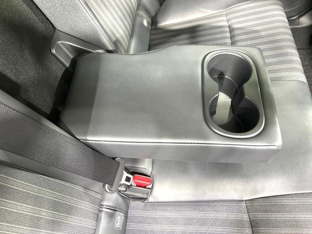 アクア Ｚ　モデリスタフルエアロ　純正９型ナビ　全周囲カメラ　衝突被害軽減システム　レーダークルーズ　禁煙車　ハーフレザーシート　パワーシート　ドラレコ　コーナーセンサー　スマートキー　ＬＥＤヘッド　ＥＴＣ（43枚目）