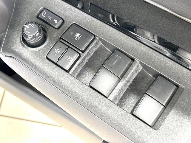 アクア Ｚ　モデリスタフルエアロ　純正９型ナビ　全周囲カメラ　衝突被害軽減システム　レーダークルーズ　禁煙車　ハーフレザーシート　パワーシート　ドラレコ　コーナーセンサー　スマートキー　ＬＥＤヘッド　ＥＴＣ（49枚目）