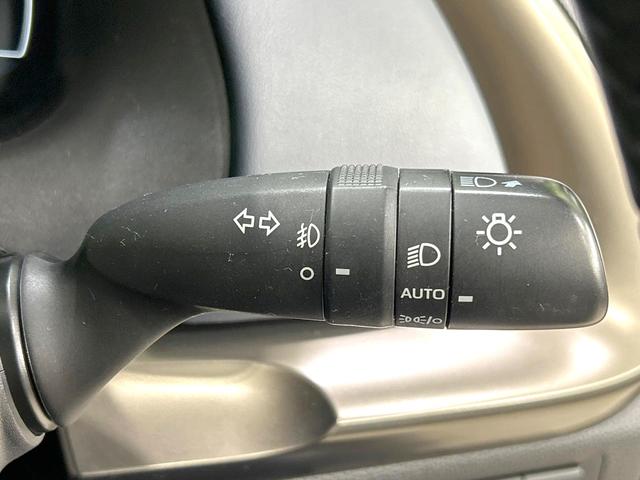 アクア Ｚ　モデリスタフルエアロ　純正９型ナビ　全周囲カメラ　衝突被害軽減システム　レーダークルーズ　禁煙車　ハーフレザーシート　パワーシート　ドラレコ　コーナーセンサー　スマートキー　ＬＥＤヘッド　ＥＴＣ（61枚目）