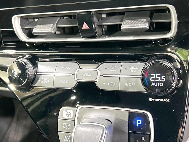 アクア Ｚ　モデリスタフルエアロ　純正９型ナビ　全周囲カメラ　衝突被害軽減システム　レーダークルーズ　禁煙車　ハーフレザーシート　パワーシート　ドラレコ　コーナーセンサー　スマートキー　ＬＥＤヘッド　ＥＴＣ（62枚目）