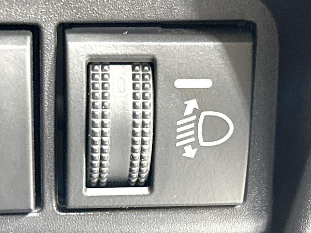 アクア Ｚ　モデリスタフルエアロ　純正９型ナビ　全周囲カメラ　衝突被害軽減システム　レーダークルーズ　禁煙車　ハーフレザーシート　パワーシート　ドラレコ　コーナーセンサー　スマートキー　ＬＥＤヘッド　ＥＴＣ（65枚目）