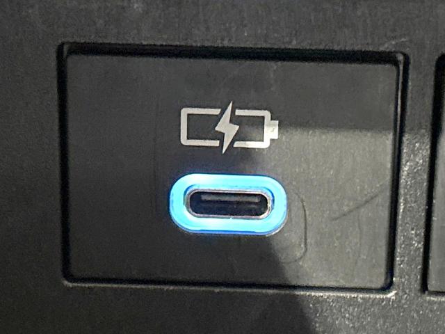 アクア Ｚ　モデリスタフルエアロ　純正９型ナビ　全周囲カメラ　衝突被害軽減システム　レーダークルーズ　禁煙車　ハーフレザーシート　パワーシート　ドラレコ　コーナーセンサー　スマートキー　ＬＥＤヘッド　ＥＴＣ（70枚目）