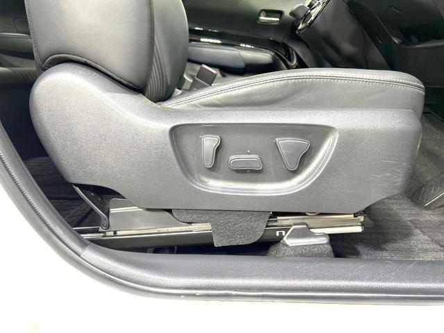 アクア Ｚ　モデリスタフルエアロ　純正９型ナビ　全周囲カメラ　衝突被害軽減システム　レーダークルーズ　禁煙車　ハーフレザーシート　パワーシート　ドラレコ　コーナーセンサー　スマートキー　ＬＥＤヘッド　ＥＴＣ（76枚目）