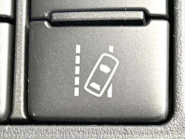 ヴォクシー ＺＳ　後期　禁煙車　寒冷地仕様　ＢＩＧ－Ｘ１１インチナビ　両側電動スライドドア　衝突軽減装置　バックカメラ　クルコン　ＥＴＣ　ＬＥＤヘッド　リアオートエアコン　スマートキー　車線逸脱警報　オートライト（32枚目）