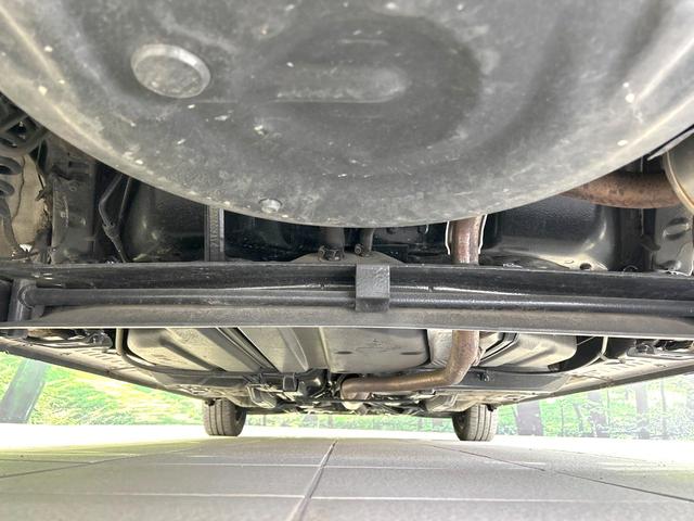 シエンタ Ｘ　禁煙車　衝突軽減装置　電動スライドドア　ＥＴＣ　キーレス　車線逸脱警報　７人乗り　オートマチックハイビーム　横滑防止装置　アイドリングストップ　盗難防止装置　プライバシーガラス　電動格納ミラー（20枚目）