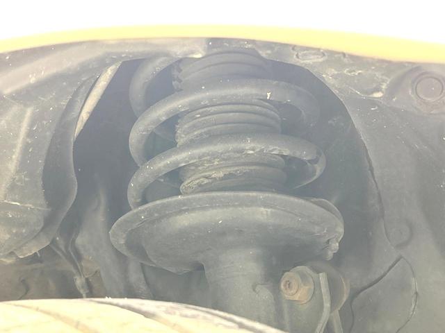 シエンタ Ｘ　禁煙車　衝突軽減装置　電動スライドドア　ＥＴＣ　キーレス　車線逸脱警報　７人乗り　オートマチックハイビーム　横滑防止装置　アイドリングストップ　盗難防止装置　プライバシーガラス　電動格納ミラー（21枚目）