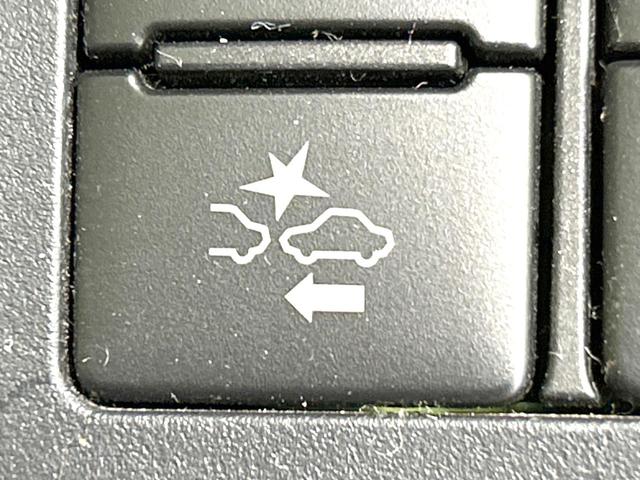 シエンタ Ｘ　禁煙車　衝突軽減装置　電動スライドドア　ＥＴＣ　キーレス　車線逸脱警報　７人乗り　オートマチックハイビーム　横滑防止装置　アイドリングストップ　盗難防止装置　プライバシーガラス　電動格納ミラー（30枚目）