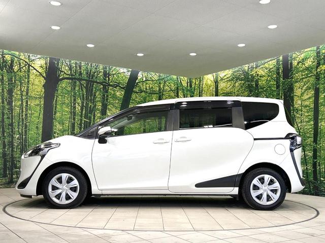 シエンタ Ｘ　禁煙車　衝突軽減装置　電動スライドドア　ＥＴＣ　キーレス　車線逸脱警報　７人乗り　オートマチックハイビーム　横滑防止装置　アイドリングストップ　盗難防止装置　プライバシーガラス　電動格納ミラー（44枚目）