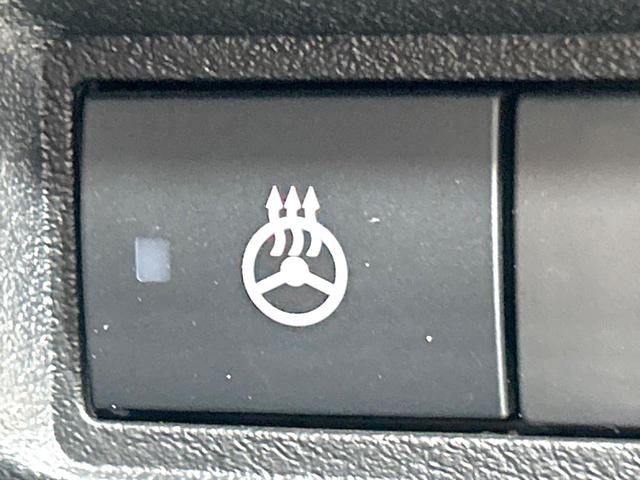 ノート X 禁煙車 純正9型ナビ 衝突軽減装置 バックカメラ スマートキー シートヒーター ステアリングヒーター ETC オートライト オートエアコン オートマチックハイビーム ドラレコ プライバシーガラス(29枚目)