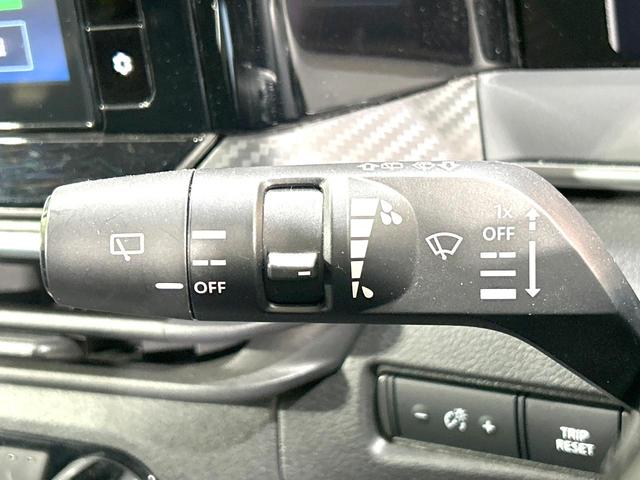 ノート X 禁煙車 純正9型ナビ 衝突軽減装置 バックカメラ スマートキー シートヒーター ステアリングヒーター ETC オートライト オートエアコン オートマチックハイビーム ドラレコ プライバシーガラス(35枚目)