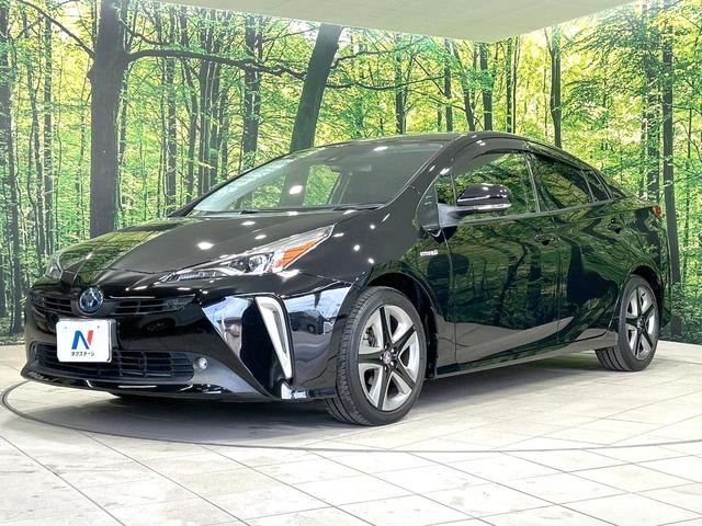 プリウス Ｓツーリングセレクション　後期型　禁煙車　純正９型ナビ　衝突軽減装置　レーダークルーズ　バックカメラ　ＥＴＣ　スマートキー　ＬＥＤヘッド　オートライト　オートエアコン　革巻きステアリング　純正１７インチＡＷ　車線逸脱警報（36枚目）