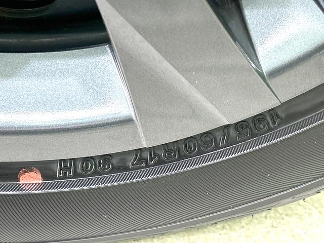 プリウス Ｘ　禁煙車　純正８型ディスプレイオーディオ　バックカメラ　衝突軽減装置　１００Ｖ電源　レーダークルーズ　ドラレコ　コーナーセンサー　スマートキー　ＬＥＤヘッド　ＥＴＣ２．０　オートハイビーム　オートライト（58枚目）