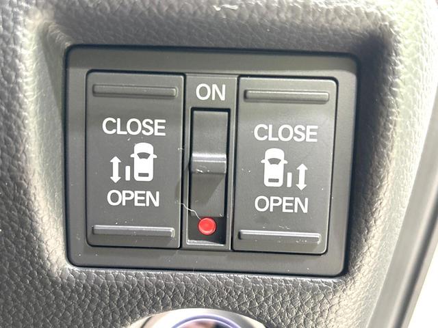 N-BOXカスタム Lターボ ターボ 純正8型ナビ 両側電動ドア バックカメラ 衝突被害軽減システム レーダークルーズ 禁煙車 ハーフレザーシート ドラレコ コーナーセンサー スマートキー LEDヘッド ビルトインETC(5枚目)