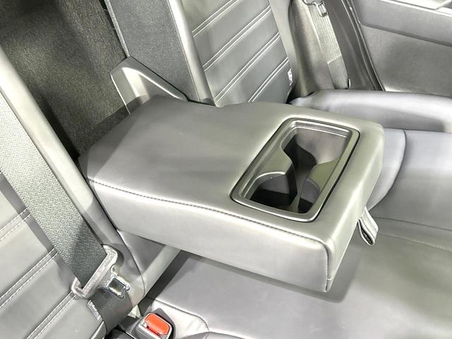 RAV4 ハイブリッドG 4WD 純正9型ナビ バックカメラ 衝突被害軽減システム レーダークルーズ 禁煙車 電動リアゲート 合皮レザーシート パワーシート ドラレコ コーナーセンサー スマートキー LEDヘッド フォグライト(42枚目)