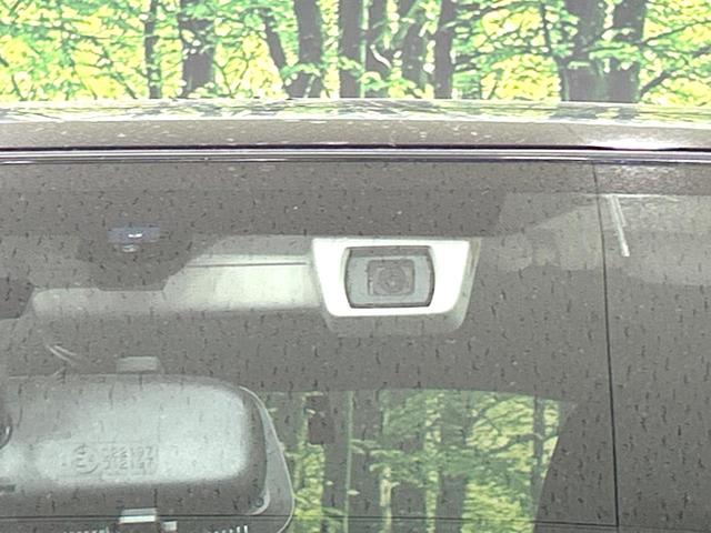 レヴォーグ 1.6GT-Sアイサイト 禁煙車 4WD ターボ STIエアロ 純正ナビ 衝突軽減装置 バックカメラ レーダークルーズ デジタルインナーミラー LEDヘッド スマートキー パドルシフト 革巻きステアリング オートライト(5枚目)
