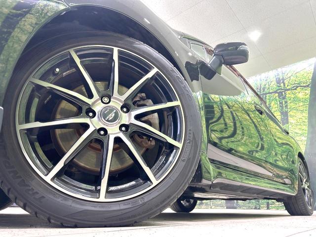 レヴォーグ 1.6GT-Sアイサイト 禁煙車 4WD ターボ STIエアロ 純正ナビ 衝突軽減装置 バックカメラ レーダークルーズ デジタルインナーミラー LEDヘッド スマートキー パドルシフト 革巻きステアリング オートライト(13枚目)