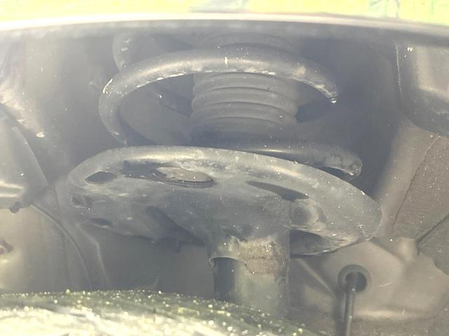 ヴォクシー ZS 禁煙車 純正ナビ 両側電動スライドドア バックカメラ ETC スマートキー LEDヘッド 革巻きステアリング 純正16インチAW オートエアコン オートライト 盗難防止装置 プライバシーガラス(21枚目)