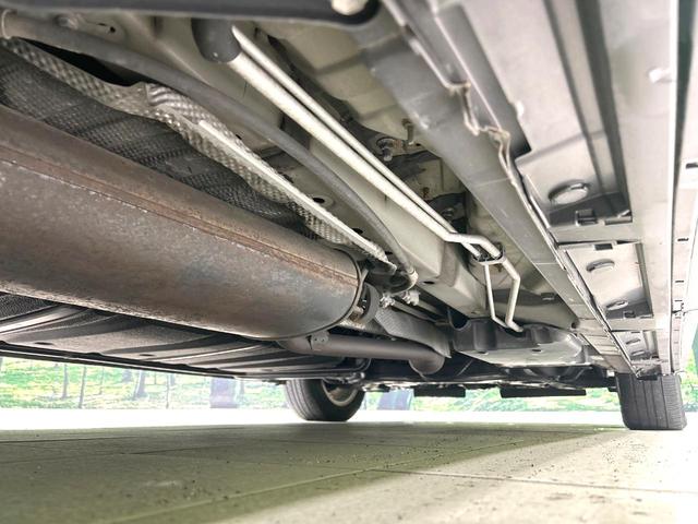 ヴォクシー ZS 禁煙車 純正ナビ 両側電動スライドドア バックカメラ ETC スマートキー LEDヘッド 革巻きステアリング 純正16インチAW オートエアコン オートライト 盗難防止装置 プライバシーガラス(23枚目)