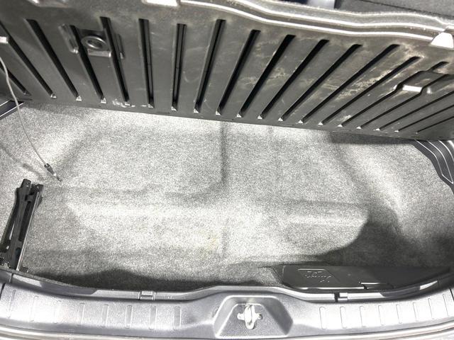 ヴォクシー ZS 禁煙車 純正ナビ 両側電動スライドドア バックカメラ ETC スマートキー LEDヘッド 革巻きステアリング 純正16インチAW オートエアコン オートライト 盗難防止装置 プライバシーガラス(50枚目)