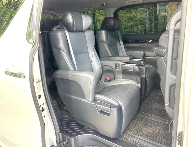 ヴェルファイア 2.5Z Gエディション 後期 禁煙車 サンルーフ フリップダウン モデリスタエアロ 両側電動スライドドア 純正9インチディスプレイオーディオ レーダークルーズ 衝突軽減装置 シートエアコン シートヒーター パワーバックドア(9枚目)