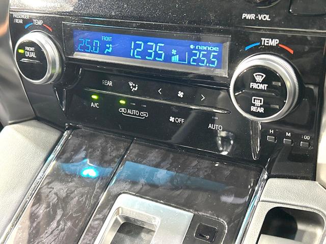 ヴェルファイア 2.5Z Gエディション 後期 禁煙車 サンルーフ フリップダウン モデリスタエアロ 両側電動スライドドア 純正9インチディスプレイオーディオ レーダークルーズ 衝突軽減装置 シートエアコン シートヒーター パワーバックドア(28枚目)