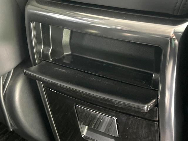 ヴェルファイア 2.5Z Gエディション 後期 禁煙車 サンルーフ フリップダウン モデリスタエアロ 両側電動スライドドア 純正9インチディスプレイオーディオ レーダークルーズ 衝突軽減装置 シートエアコン シートヒーター パワーバックドア(70枚目)