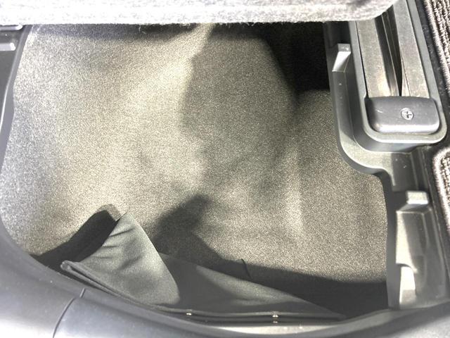 ヴェルファイア 2.5Z Gエディション 後期 禁煙車 サンルーフ フリップダウン モデリスタエアロ 両側電動スライドドア 純正9インチディスプレイオーディオ レーダークルーズ 衝突軽減装置 シートエアコン シートヒーター パワーバックドア(74枚目)