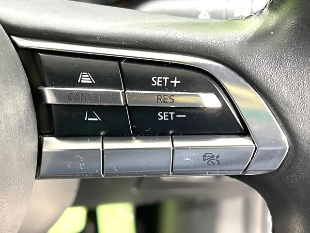 MAZDA3ファストバック 15Sツーリング 禁煙車 8.8型マツダコネクトナビ 衝突軽減装置 レーダクルーズ バックカメラ スマートキー ETC ドラレコ オートライト オートエアコン LEDヘッド 革巻きステアリング 17インチAW(5枚目)