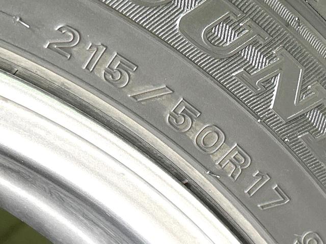 MAZDA3ファストバック 15Sツーリング 禁煙車 8.8型マツダコネクトナビ 衝突軽減装置 レーダクルーズ バックカメラ スマートキー ETC ドラレコ オートライト オートエアコン LEDヘッド 革巻きステアリング 17インチAW(54枚目)