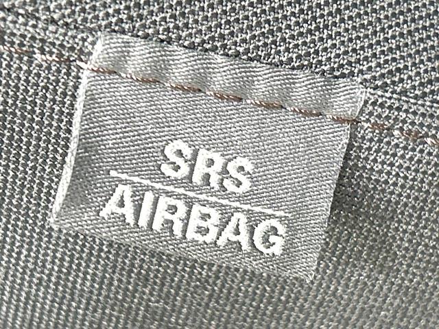 MAZDA3ファストバック 15Sツーリング 禁煙車 8.8型マツダコネクトナビ 衝突軽減装置 レーダクルーズ バックカメラ スマートキー ETC ドラレコ オートライト オートエアコン LEDヘッド 革巻きステアリング 17インチAW(66枚目)