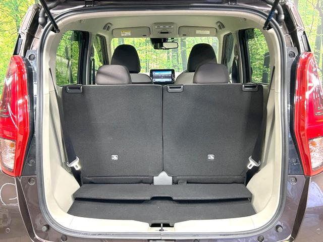 デイズ Ｘ　禁煙車　純正９型ナビ　全周囲カメラ　衝突軽減装置　スマートキー　ＥＴＣ　ドラレコ　オートライト　オートエアコン　純正１４インチＡＷ　フルセグ　盗難防止装置　プライバシーガラス　電動格納ミラー（10枚目）