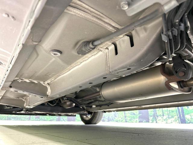 デイズ Ｘ　禁煙車　純正９型ナビ　全周囲カメラ　衝突軽減装置　スマートキー　ＥＴＣ　ドラレコ　オートライト　オートエアコン　純正１４インチＡＷ　フルセグ　盗難防止装置　プライバシーガラス　電動格納ミラー（21枚目）