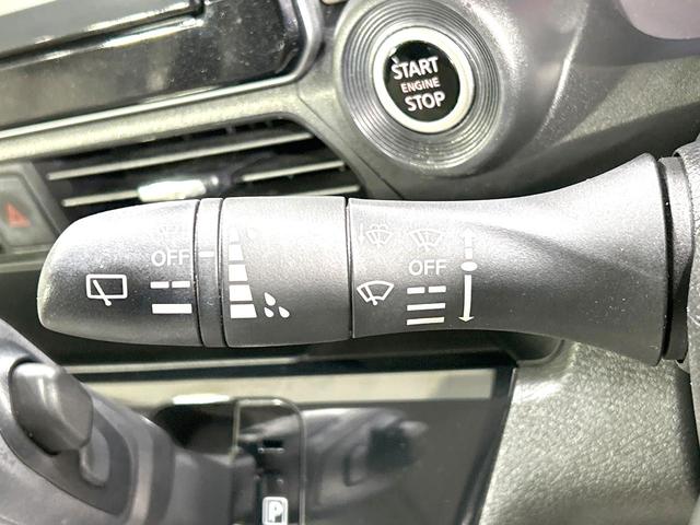 デイズ Ｘ　禁煙車　純正９型ナビ　全周囲カメラ　衝突軽減装置　スマートキー　ＥＴＣ　ドラレコ　オートライト　オートエアコン　純正１４インチＡＷ　フルセグ　盗難防止装置　プライバシーガラス　電動格納ミラー（32枚目）