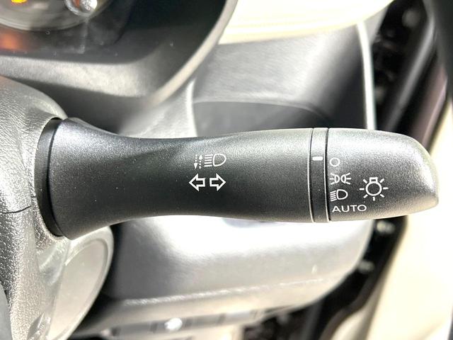 デイズ Ｘ　禁煙車　純正９型ナビ　全周囲カメラ　衝突軽減装置　スマートキー　ＥＴＣ　ドラレコ　オートライト　オートエアコン　純正１４インチＡＷ　フルセグ　盗難防止装置　プライバシーガラス　電動格納ミラー（37枚目）