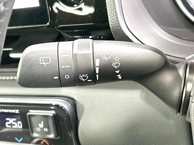 ノア Ｓ－Ｚ　４ＷＤ　禁煙車　寒冷地仕様　フリップダウン　１０．５インチディスプレイオーディオ　両側電動スライドドア　全周囲カメラ　レーダークルーズ　衝突軽減装置　パワーバックドア　シートヒーター　ＥＴＣ　ドラレコ（37枚目）