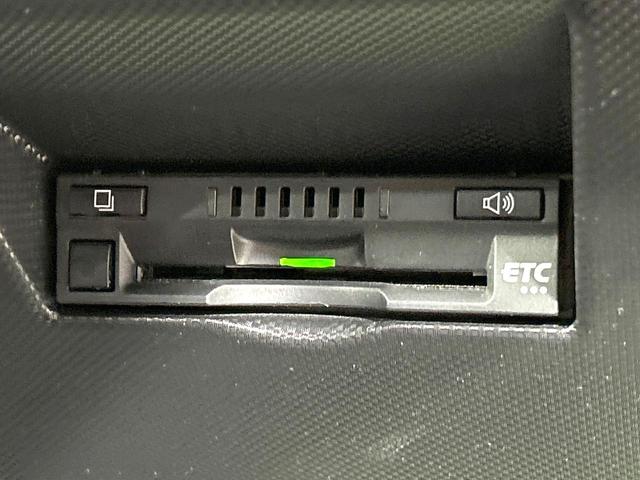 ライズ Ｚ　全周囲カメラ　衝突被害軽減システム　レーダークルーズ　禁煙車　コーナーセンサー　スマートキー　ＬＥＤヘッド　ビルトインＥＴＣ　純正１７インチアルミ　オートハイビーム　オートライト　オートエアコン（8枚目）