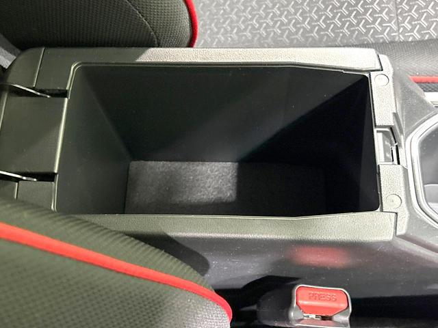 ライズ Ｚ　全周囲カメラ　衝突被害軽減システム　レーダークルーズ　禁煙車　コーナーセンサー　スマートキー　ＬＥＤヘッド　ビルトインＥＴＣ　純正１７インチアルミ　オートハイビーム　オートライト　オートエアコン（67枚目）