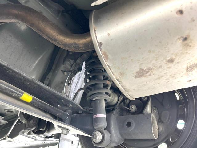 シエンタ Ｘ　禁煙車　純正ナビ　電動スライドドア　ＥＴＣ　ドラレコ　７人乗　キーレス　プライバシーガラス　アイドリングストップ　盗難防止装置　電動格納ミラー　Ｂｌｕｅｔｏｏｔｈ再生　横滑防止装置　エアコン（22枚目）