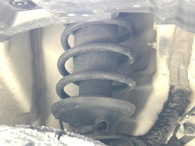 スペーシア Ｇリミテッド　禁煙車　フリップダウン　ＳＤナビ　電動スライドドア　衝突軽減装置　バックカメラ　スマートキー　ＥＴＣ　車線逸脱警報　オートエアコン　プライバシーガラス　盗難防止装置　電動格納ミラー　横滑防止装置（20枚目）