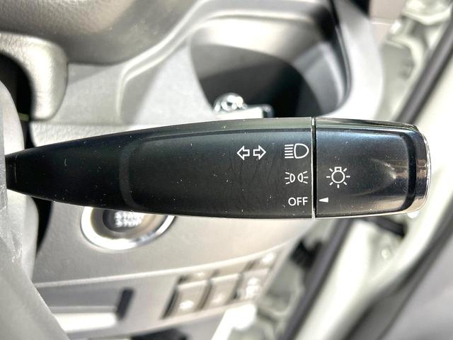 スペーシア Ｇリミテッド　禁煙車　フリップダウン　ＳＤナビ　電動スライドドア　衝突軽減装置　バックカメラ　スマートキー　ＥＴＣ　車線逸脱警報　オートエアコン　プライバシーガラス　盗難防止装置　電動格納ミラー　横滑防止装置（37枚目）