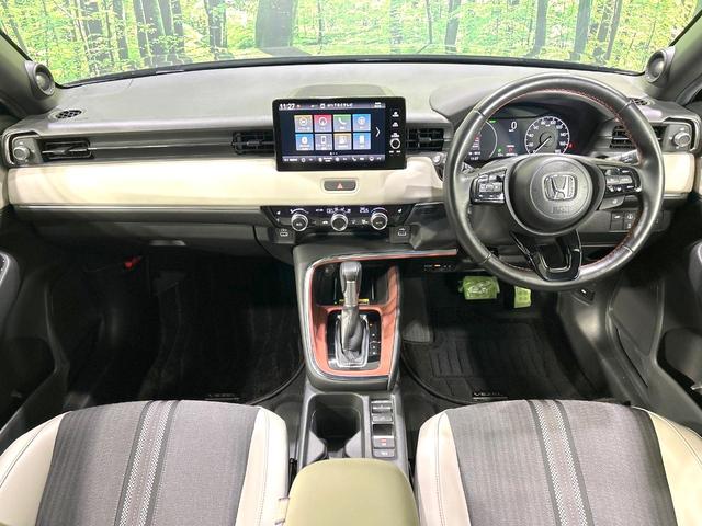 ヴェゼル ｅ：ＨＥＶ　ＰＬａＹ　パノラマルーフ　純正９型ナビ　全周囲カメラ　寒冷地仕様　ホンダセンシング　禁煙車　電動リアゲート　ハーフレザーシート　ドラレコ　スマートキー　コーナーセンサー　ＬＥＤヘッド　ＥＴＣ　純正１８インチＡＷ（2枚目）