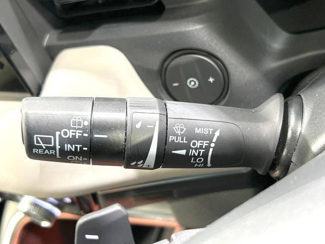 ヴェゼル ｅ：ＨＥＶ　ＰＬａＹ　パノラマルーフ　純正９型ナビ　全周囲カメラ　寒冷地仕様　ホンダセンシング　禁煙車　電動リアゲート　ハーフレザーシート　ドラレコ　スマートキー　コーナーセンサー　ＬＥＤヘッド　ＥＴＣ　純正１８インチＡＷ（27枚目）