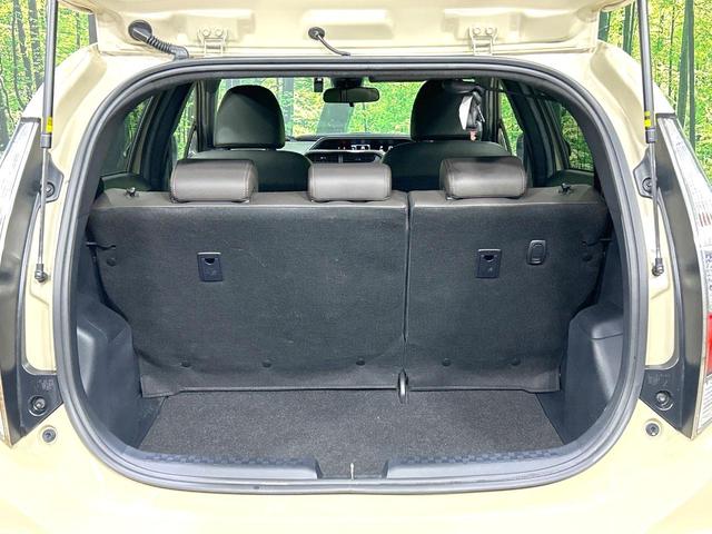 アクア クロスオーバー グラム 禁煙車 純正SDナビ バックカメラ フルセグTV Bluetooth接続 ETC 衝突被害軽減装置 スマートキー シートヒーター LEDヘッドライト オートマチックハイビーム 電動格納ミラー(10枚目)