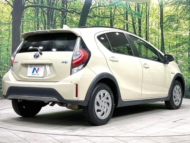 アクア クロスオーバー グラム 禁煙車 純正SDナビ バックカメラ フルセグTV Bluetooth接続 ETC 衝突被害軽減装置 スマートキー シートヒーター LEDヘッドライト オートマチックハイビーム 電動格納ミラー(17枚目)