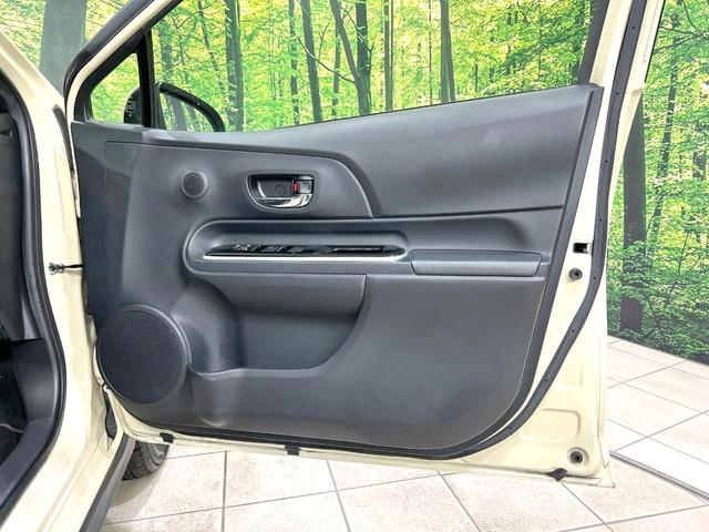 アクア クロスオーバー グラム 禁煙車 純正SDナビ バックカメラ フルセグTV Bluetooth接続 ETC 衝突被害軽減装置 スマートキー シートヒーター LEDヘッドライト オートマチックハイビーム 電動格納ミラー(56枚目)