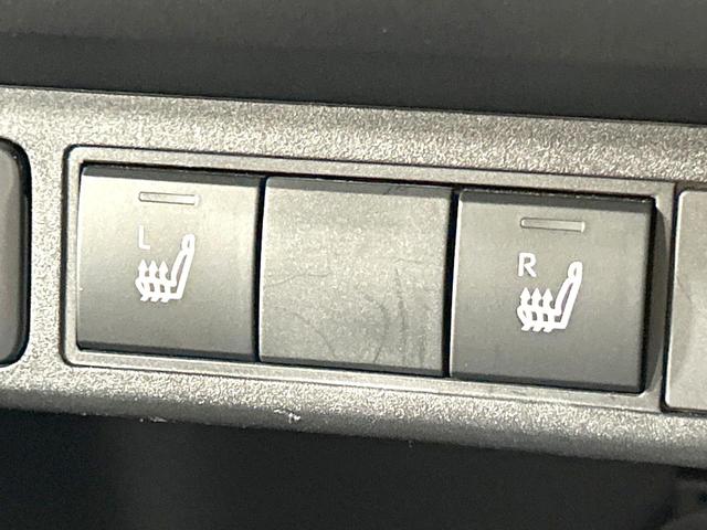 ヤリスクロス Z ナビ付8型ディスプレイオーディオ バックカメラ トヨタセーフティセンス レーダークルーズ 禁煙車 ハーフレザーシート パワーシート シートヒーター ドラレコ コーナーセンサー LEDヘッド ETC(6枚目)